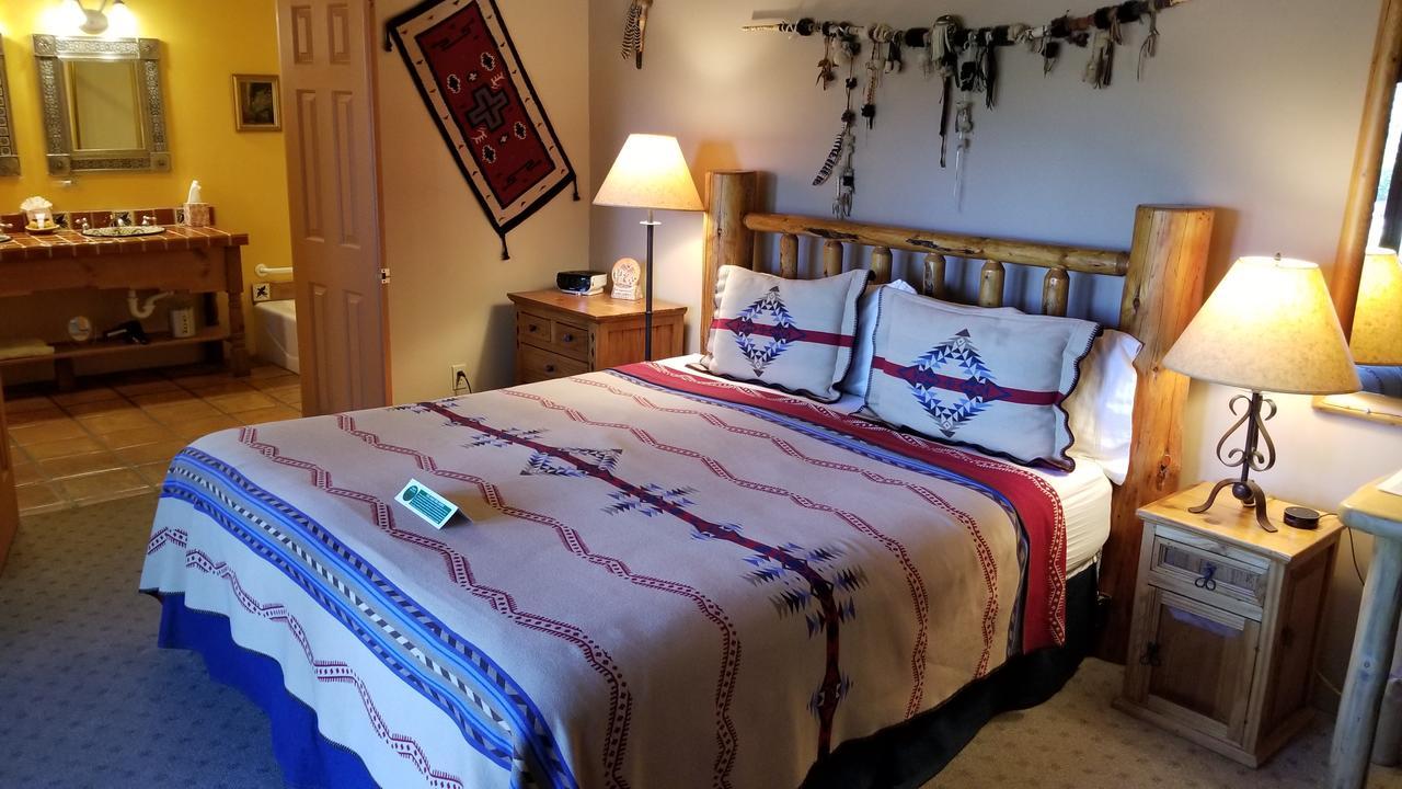 Adobe Hacienda Bed & Breakfast Sedona Exterior photo